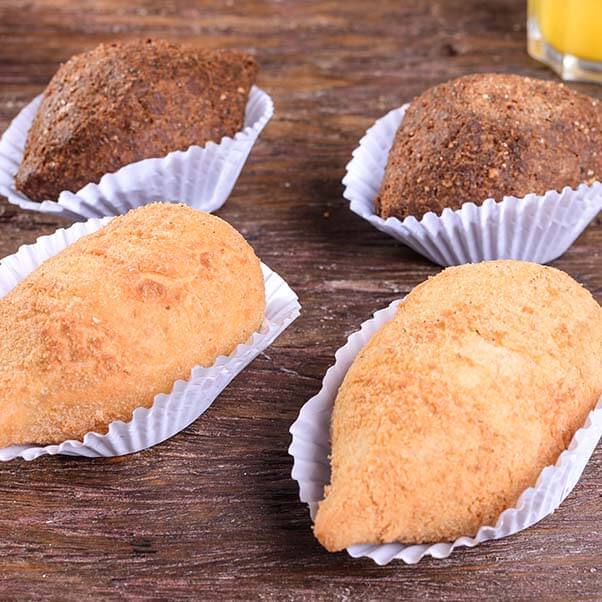 coxinha de frango com catupiry grande